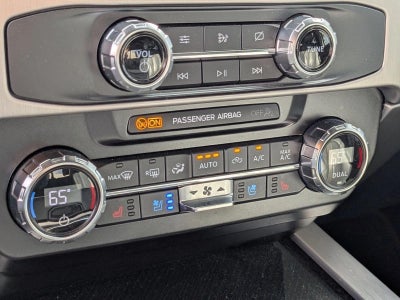 2022 Ford Super Duty F-350 SRW Platinum 4WD Crew Cab 6.75' Box