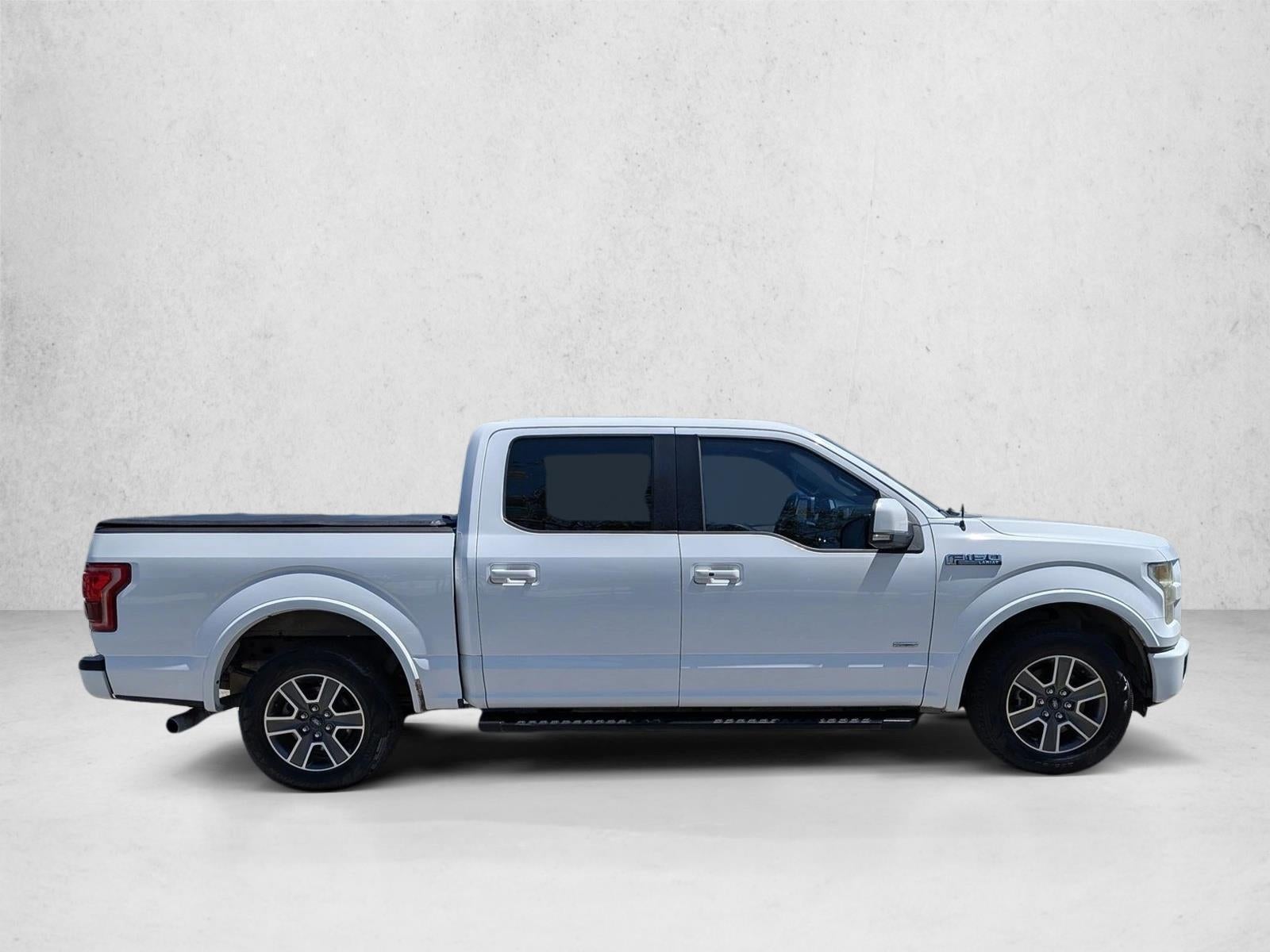 2016 Ford F-150 2WD SuperCrew 5-1/2 Ft Box Lariat