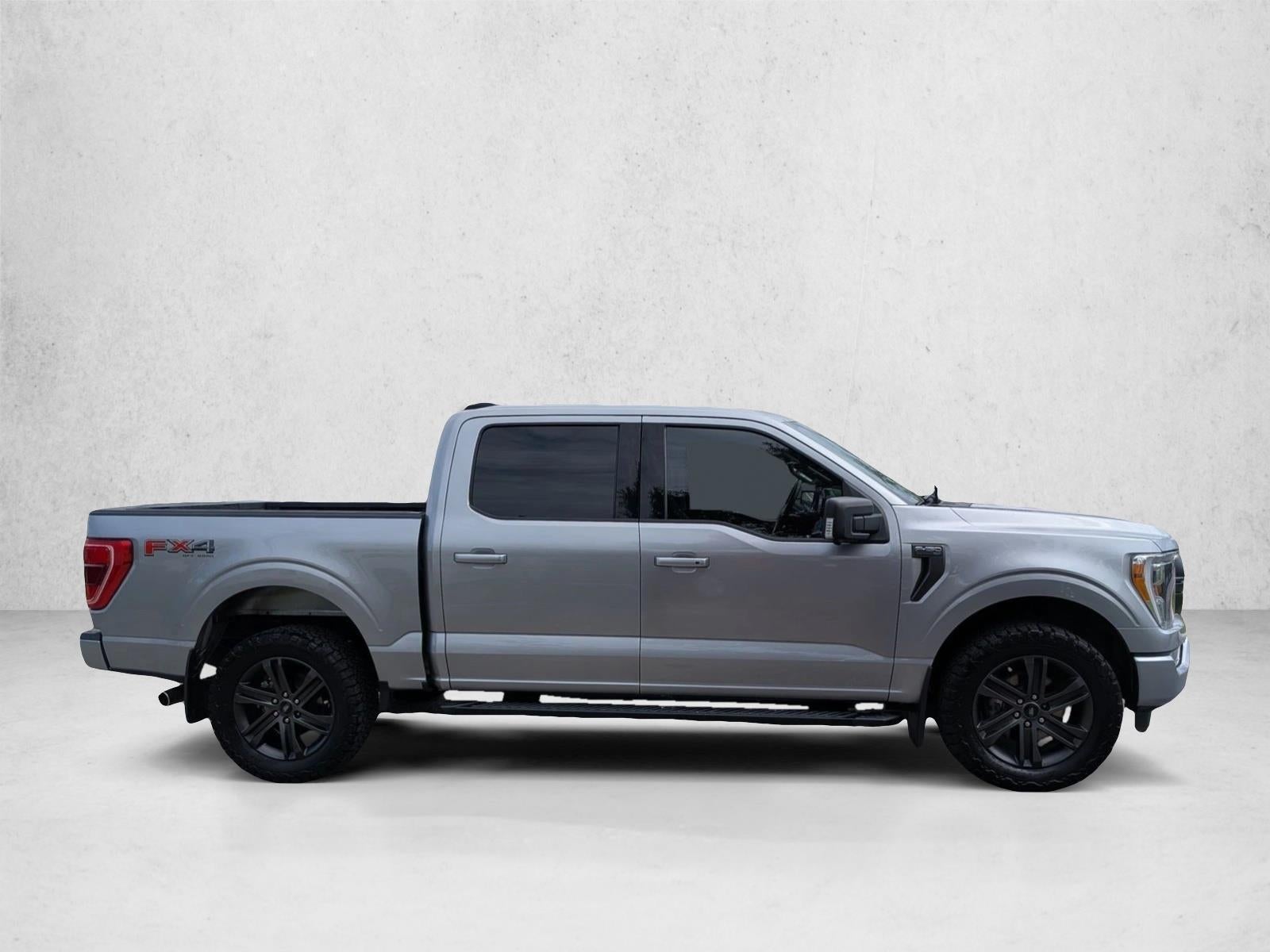 2022 Ford F-150 XLT 4WD SuperCrew 5.5' Box