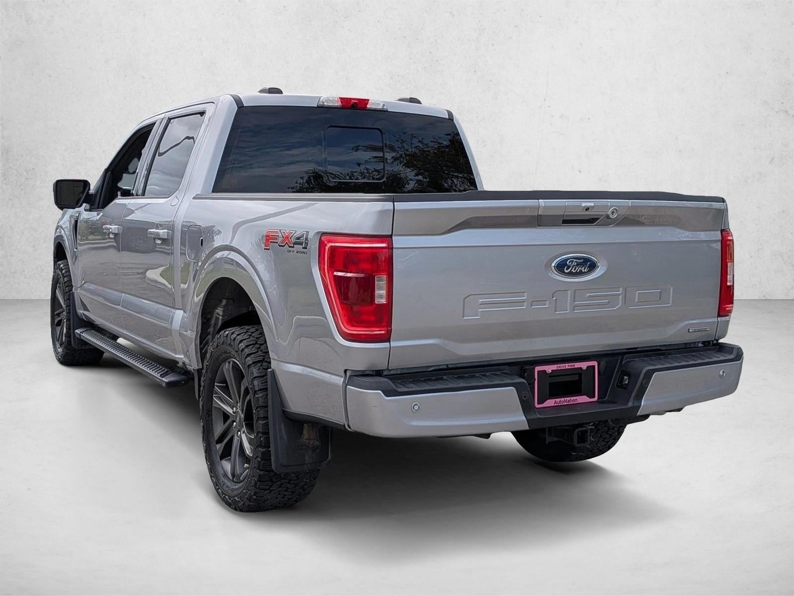 2022 Ford F-150 XLT 4WD SuperCrew 5.5' Box