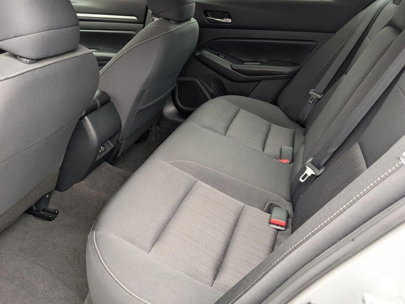 2022 Nissan Altima 2.5 SV Sedan