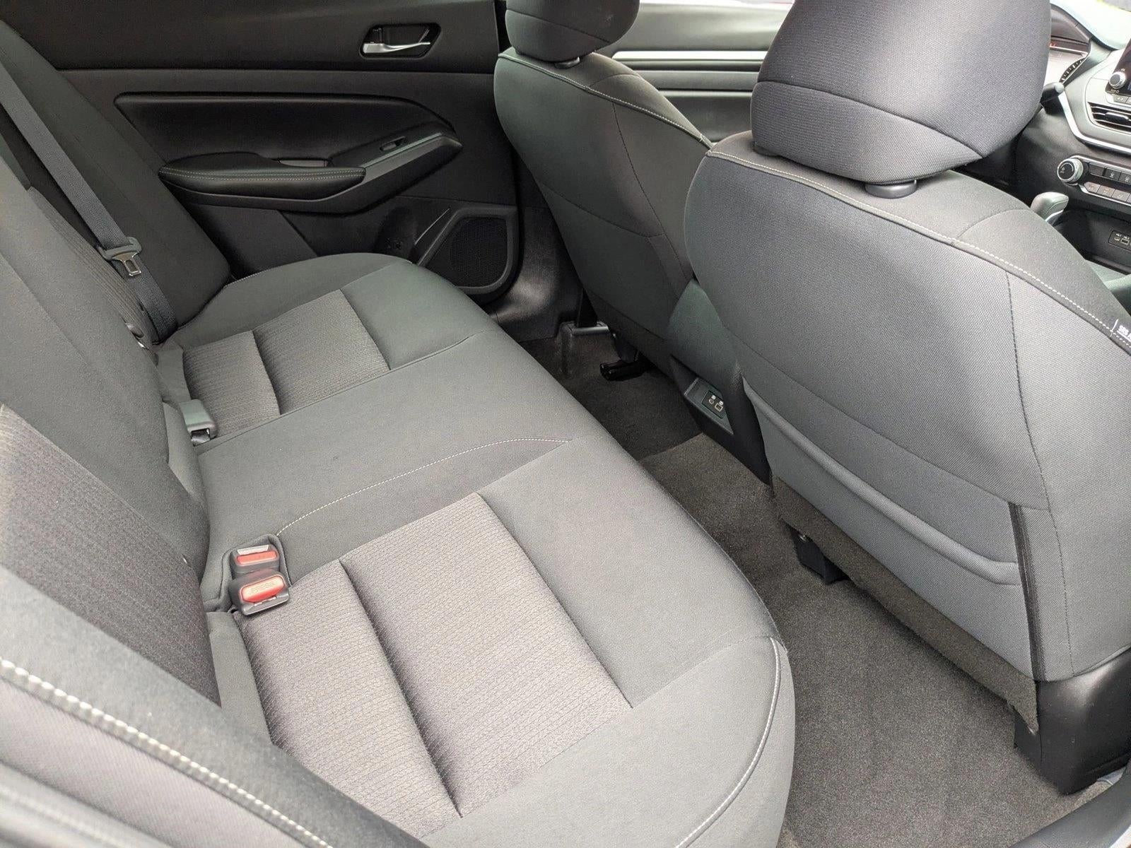 2022 Nissan Altima 2.5 SV Sedan