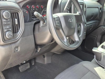 2022 Chevrolet Silverado 1500 Crew Cab Short Box 4-Wheel Drive Custom Trail Boss