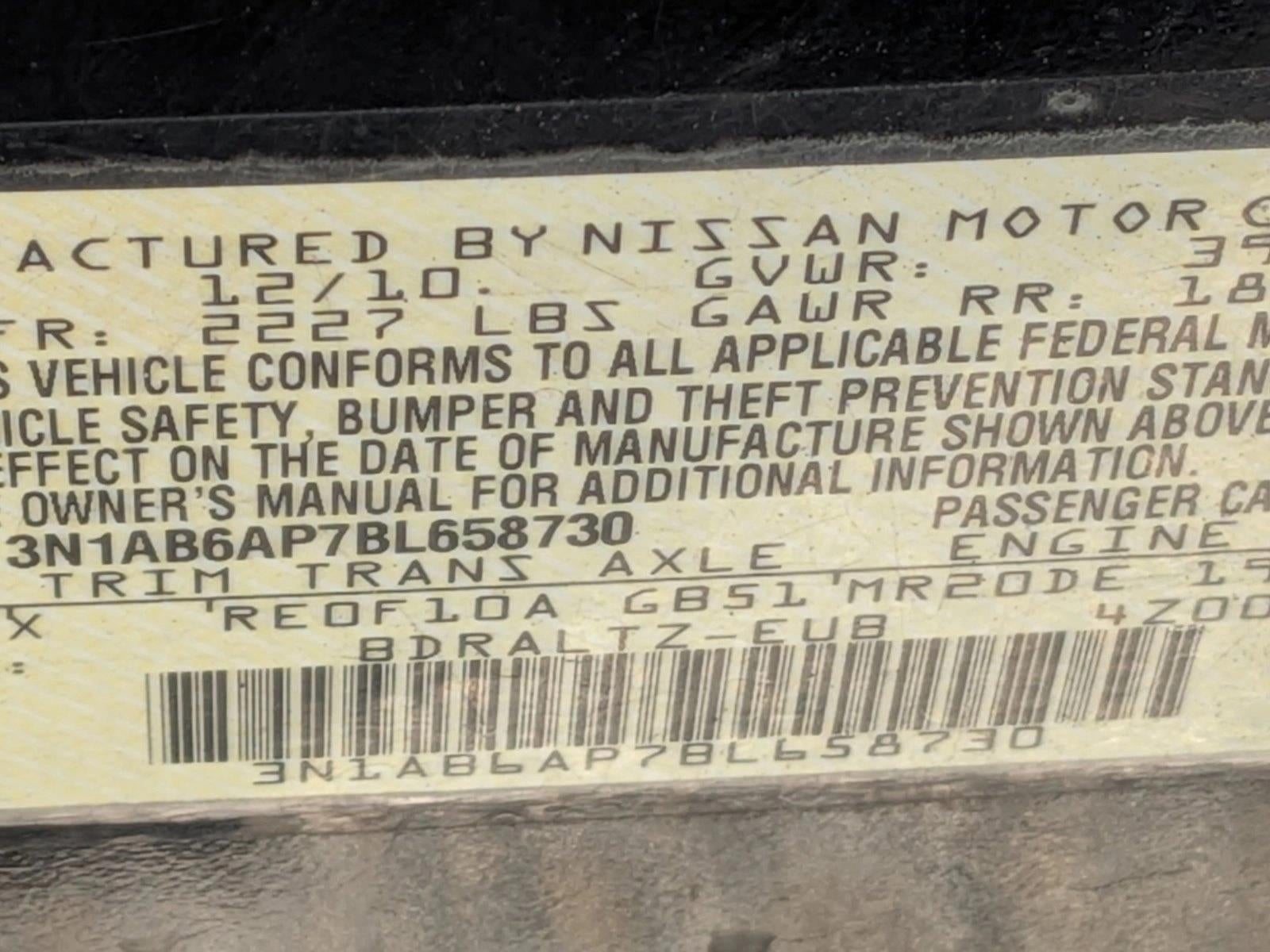 2011 Nissan Sentra 4dr Sdn I4 CVT 2.0 SR