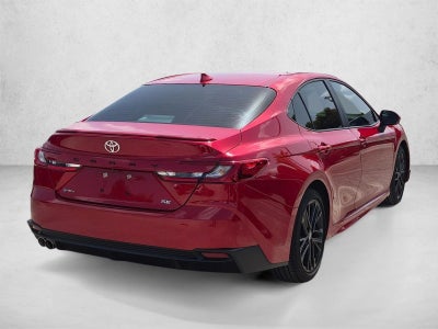 2025 Toyota Camry SE (SE)