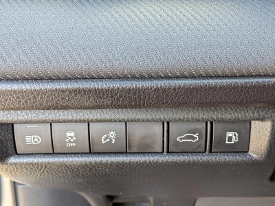 2025 Toyota Camry SE (SE)