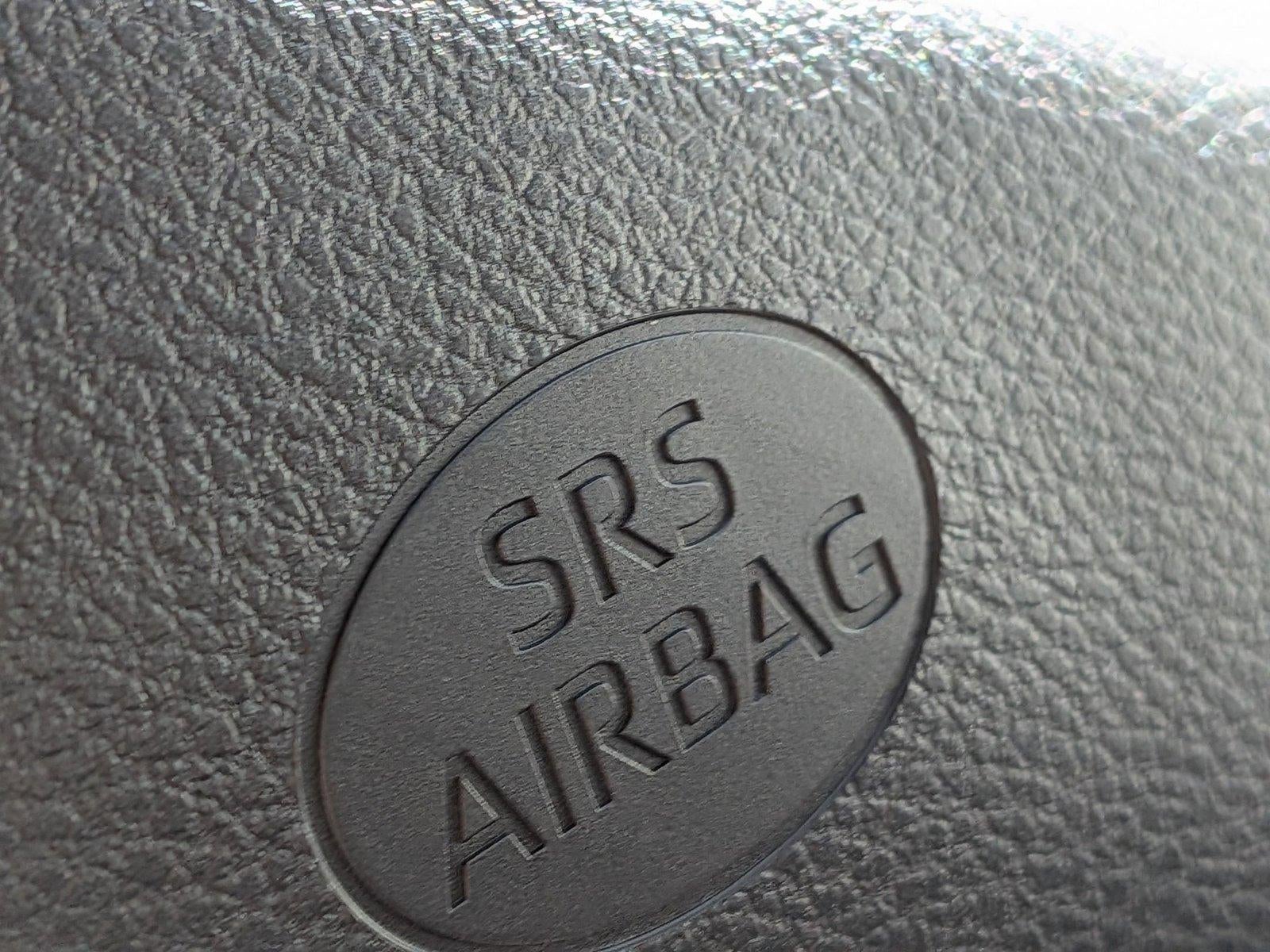 2025 Toyota Camry SE (SE)