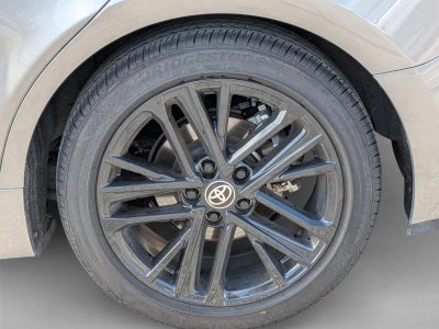 2025 Toyota Camry SE (SE)