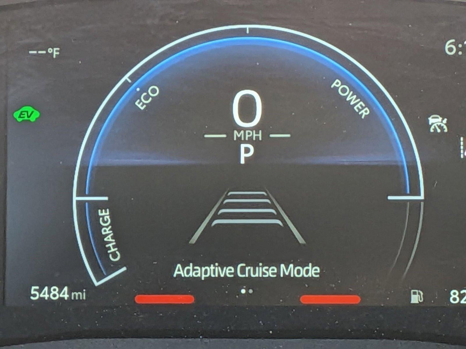 2025 Toyota Camry SE (SE)