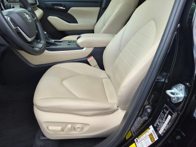 2024 Toyota Highlander XLE FWD (Natl)