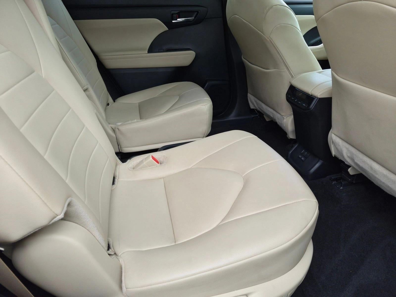 2024 Toyota Highlander XLE FWD (Natl)
