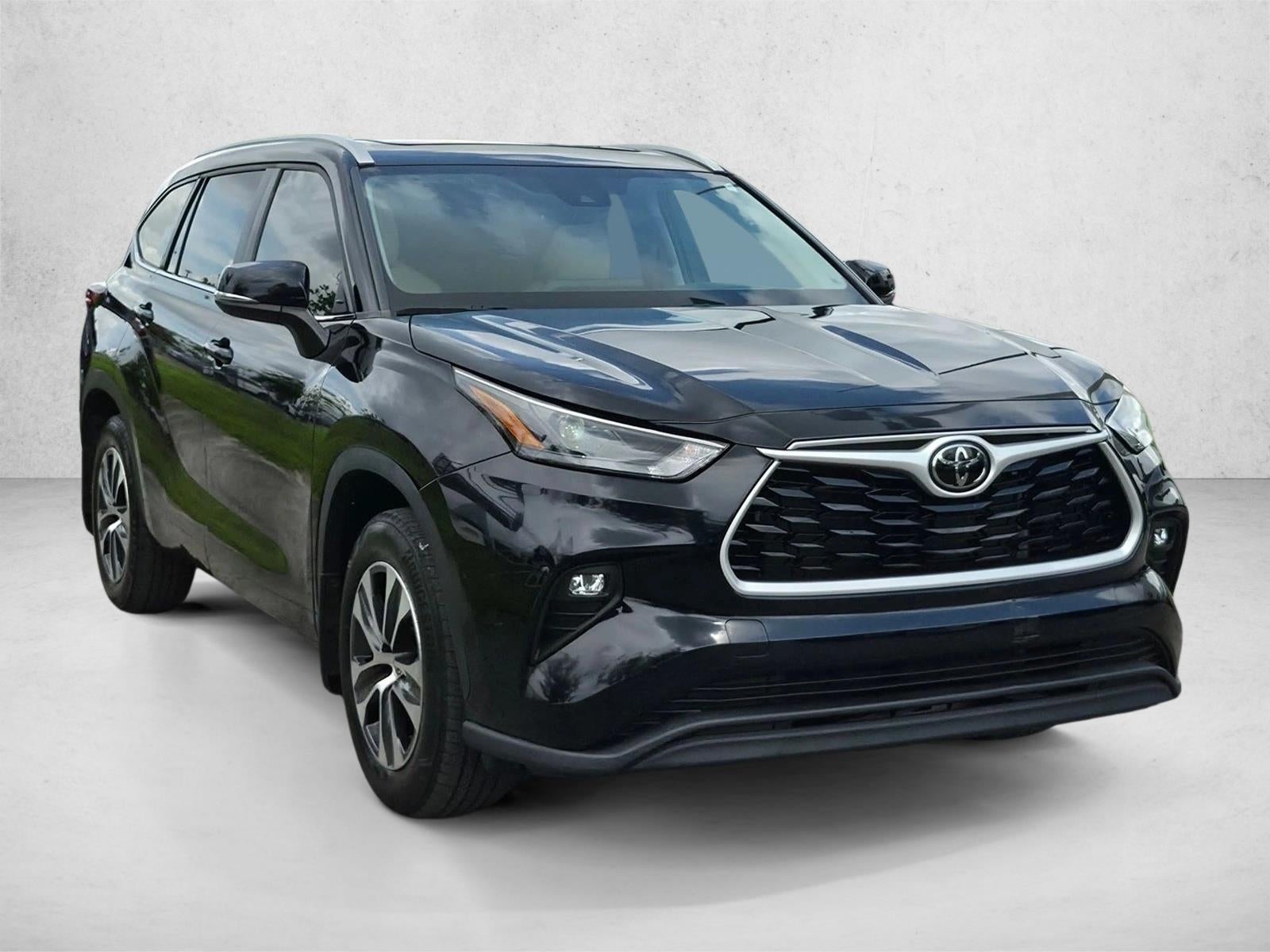 2024 Toyota Highlander XLE FWD (Natl)