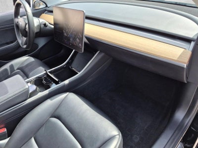 2020 Tesla Model 3 Standard Range Plus RWD