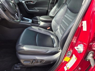 2019 Toyota RAV4 XLE Premium FWD (Natl)