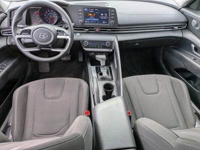 2022 Hyundai ELANTRA SEL IVT