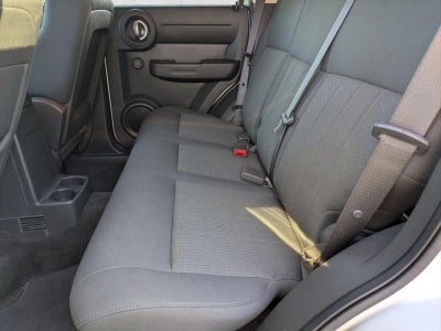 2011 Dodge Nitro 2WD 4dr Heat