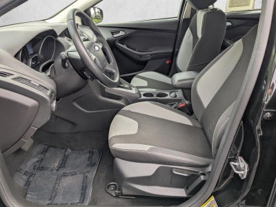 2014 Ford Focus 4dr Sdn SE