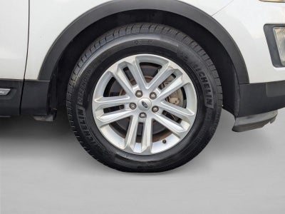 2017 Ford Explorer XLT FWD