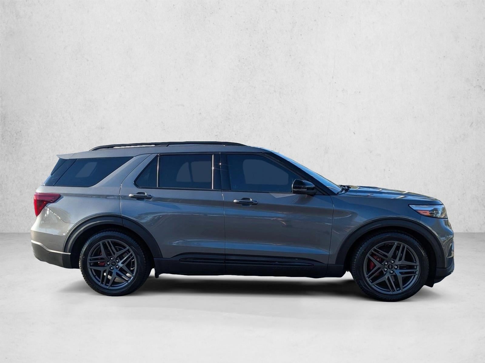 2022 Ford Explorer ST 4WD
