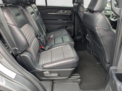 2025 Ford Explorer ST-Line 4WD