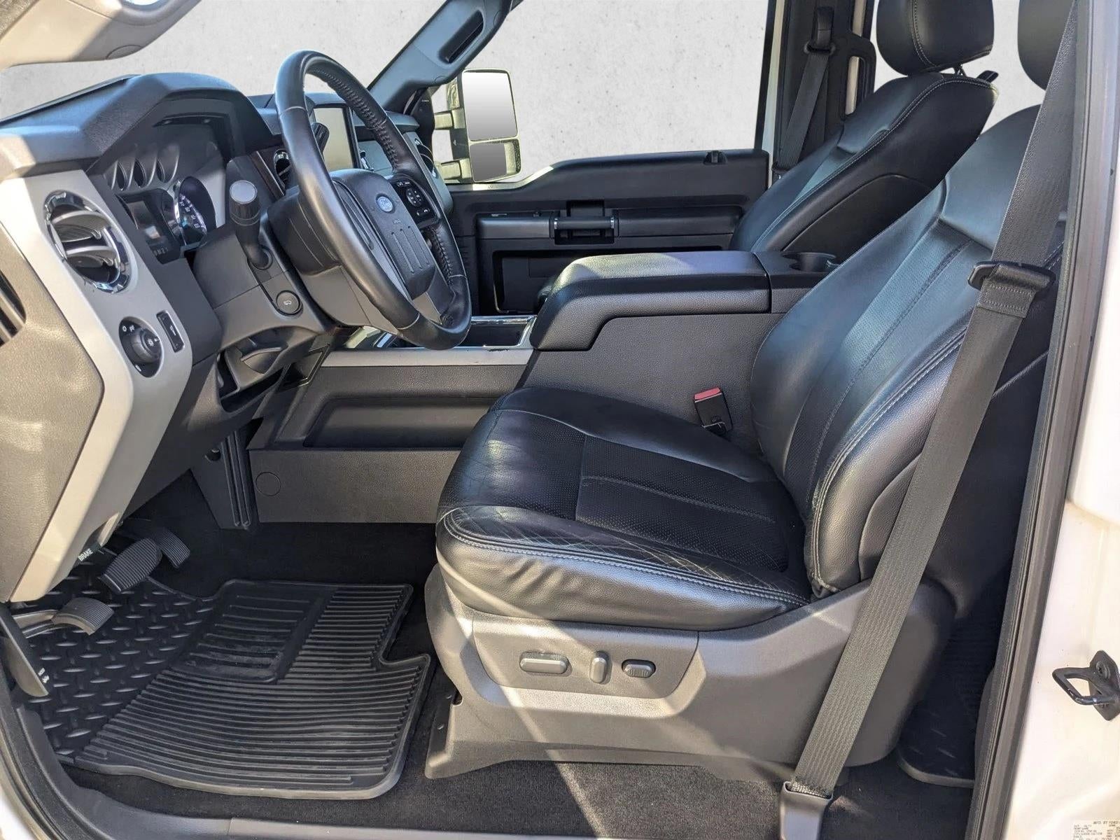 2016 Ford Super Duty F-250 SRW 4WD Crew Cab 6-3/4 Ft Box Lariat