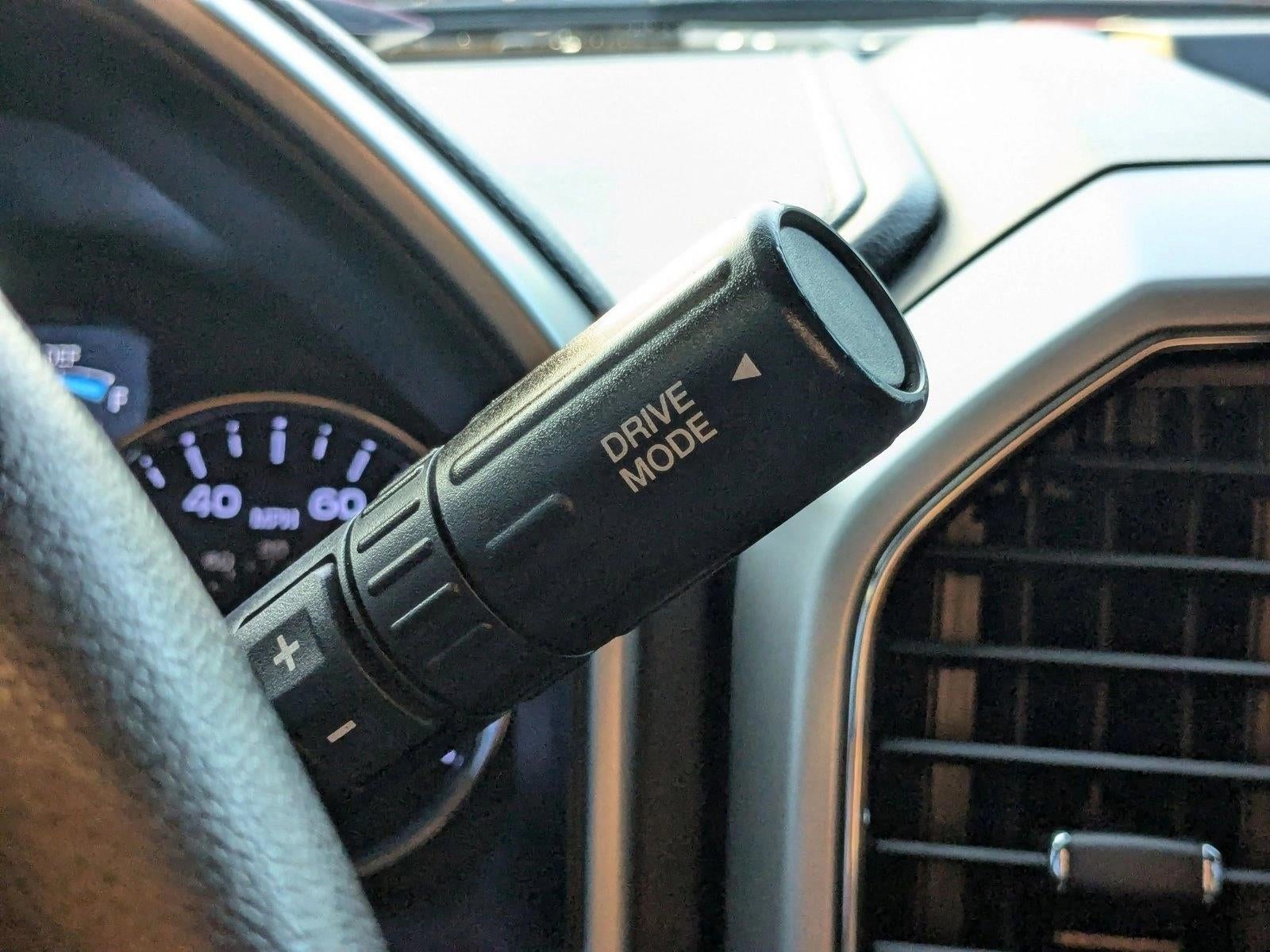 2020 Ford Super Duty F-250 SRW LARIAT 4WD Crew Cab 6.75' Box