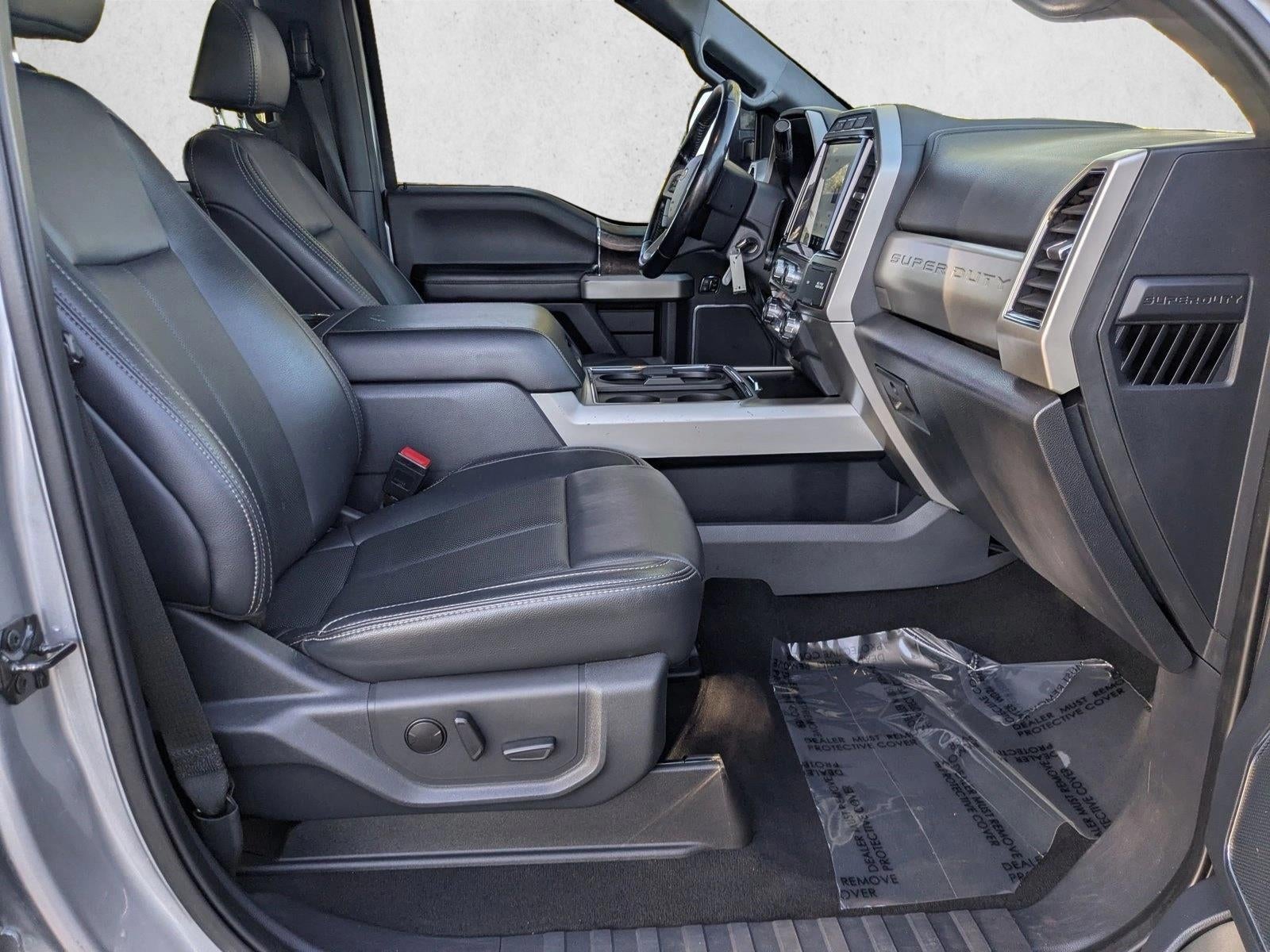 2022 Ford Super Duty F-250 SRW LARIAT 4WD Crew Cab 6.75' Box