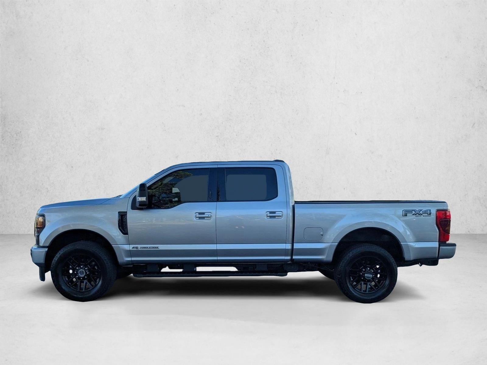 2022 Ford Super Duty F-250 SRW LARIAT 4WD Crew Cab 6.75' Box