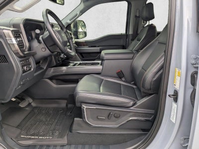 2024 Ford Super Duty F-250 SRW LARIAT 4WD Crew Cab 6.75' Box