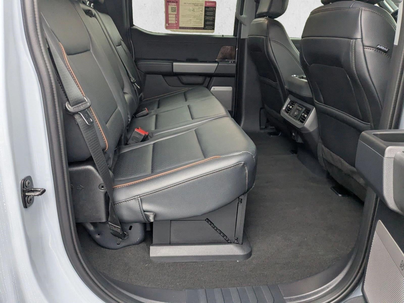 2026 Ford Super Duty F-350 SRW LARIAT 4WD Crew Cab 6.75' Box