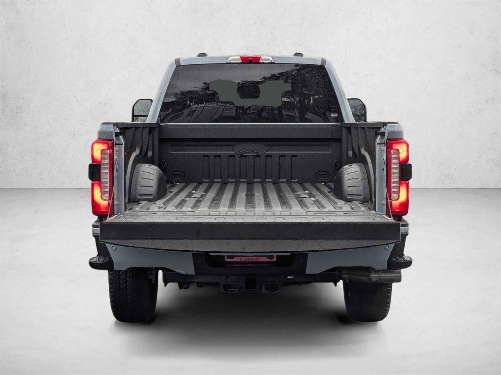 2026 Ford Super Duty F-350 SRW LARIAT 4WD Crew Cab 6.75' Box