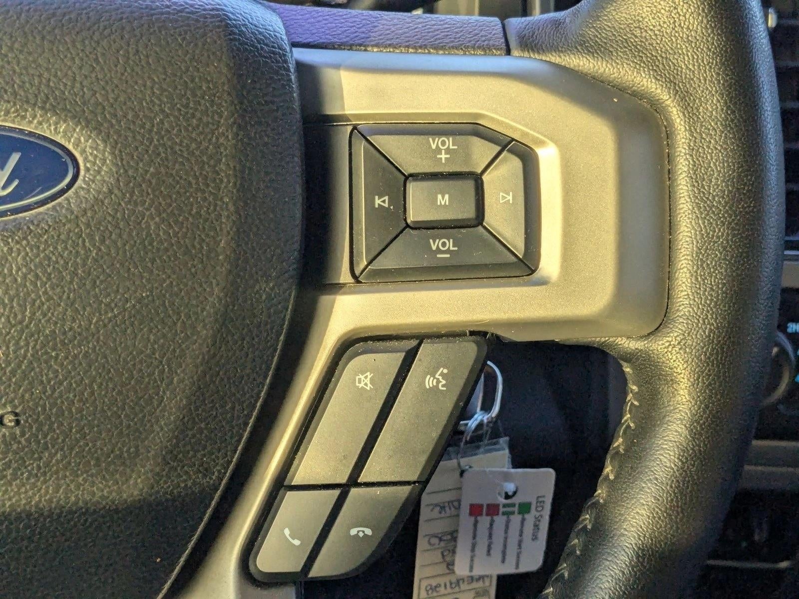 2022 Ford Super Duty F-350 SRW LARIAT 4WD Crew Cab 6.75' Box