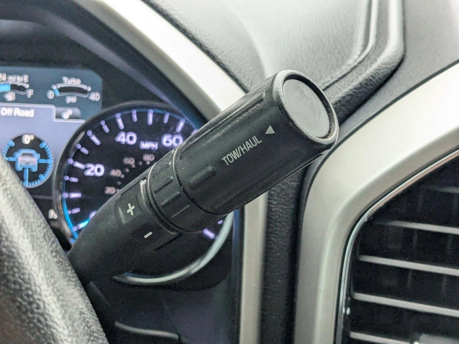 2018 Ford Super Duty F-350 SRW LARIAT 4WD Crew Cab 6.75' Box