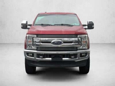 2018 Ford Super Duty F-350 SRW LARIAT 4WD Crew Cab 6.75' Box