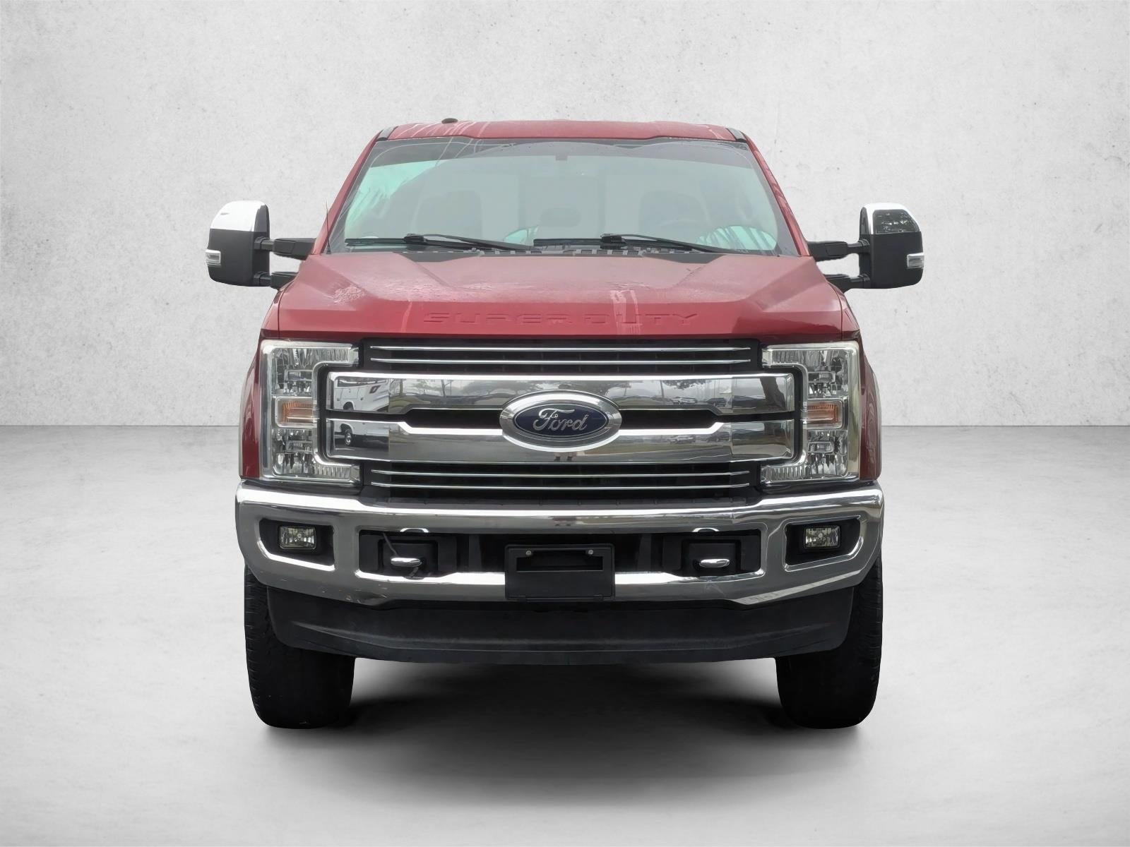 2018 Ford Super Duty F-350 SRW LARIAT 4WD Crew Cab 6.75' Box