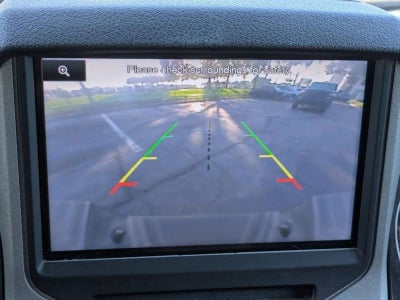 2014 Ford Super Duty F-350 SRW 4WD Crew Cab 6-3/4 Ft Box Platinum
