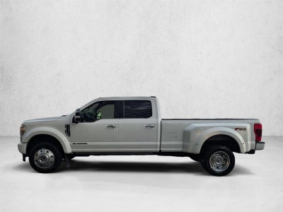 2020 Ford Super Duty F-450 DRW Platinum 4WD Crew Cab 8' Box