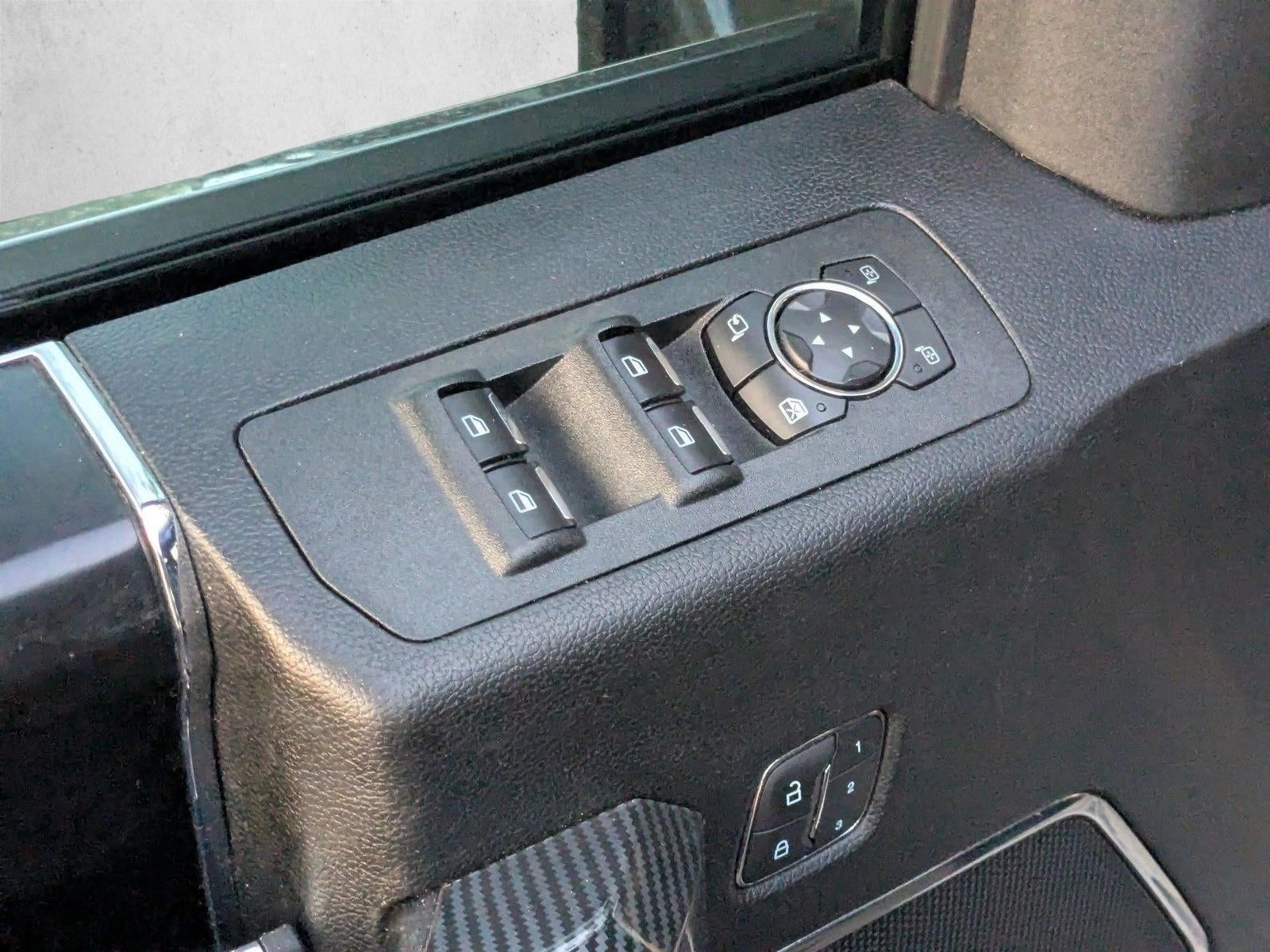 2018 Ford F-150 Platinum 4WD SuperCrew 5.5' Box