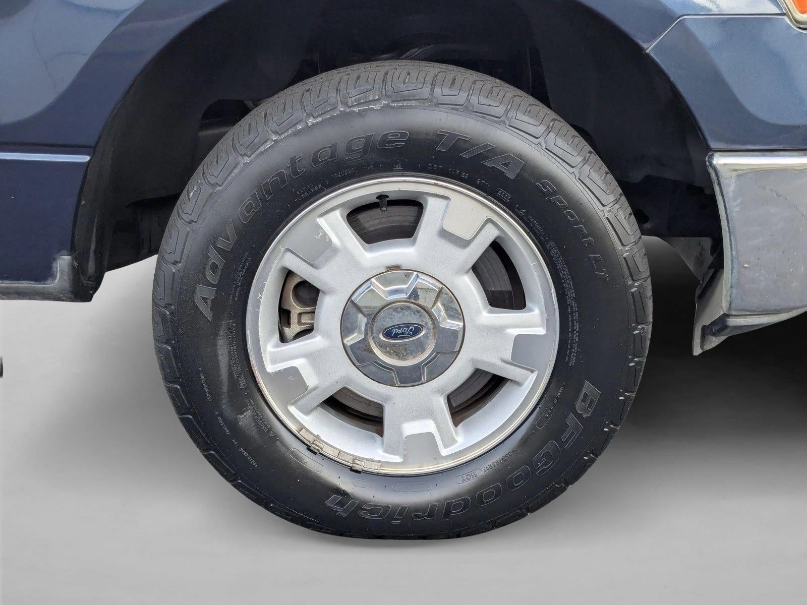 2014 Ford F-150 2WD SuperCrew 5-1/2 Ft Box XLT