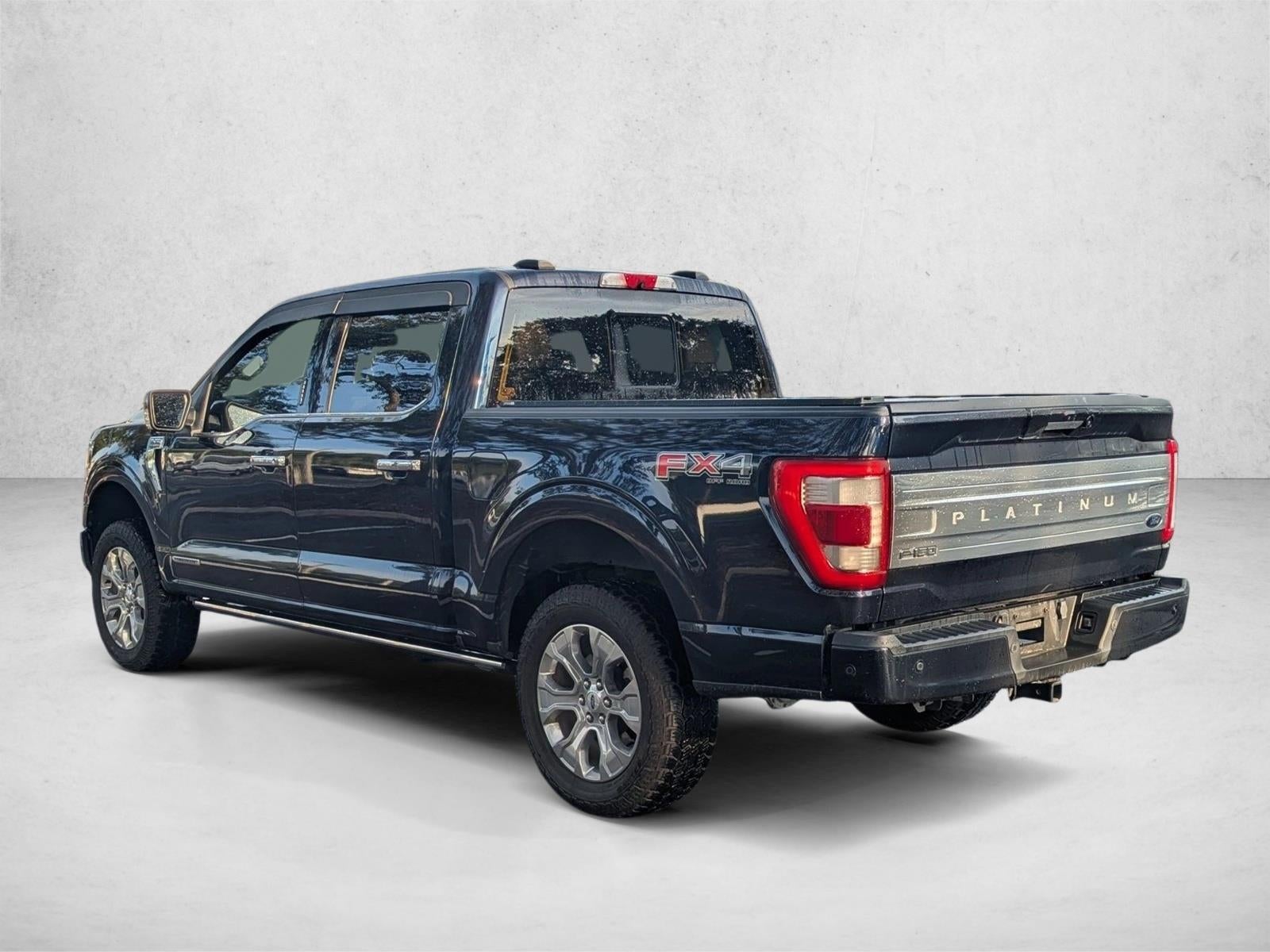 2022 Ford F-150 Platinum 4WD SuperCrew 5.5' Box