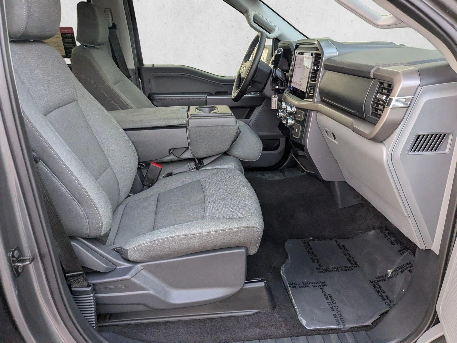 2025 Ford F-150 XLT 4WD SuperCrew 5.5' Box