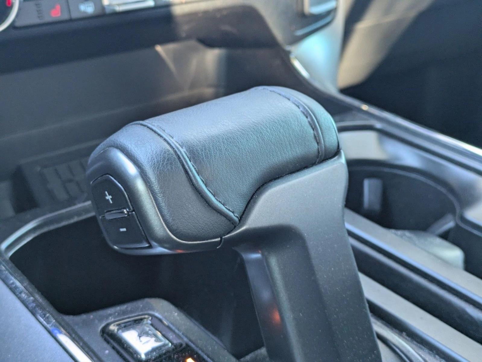 2025 Ford F-150 XLT 4WD SuperCrew 5.5' Box