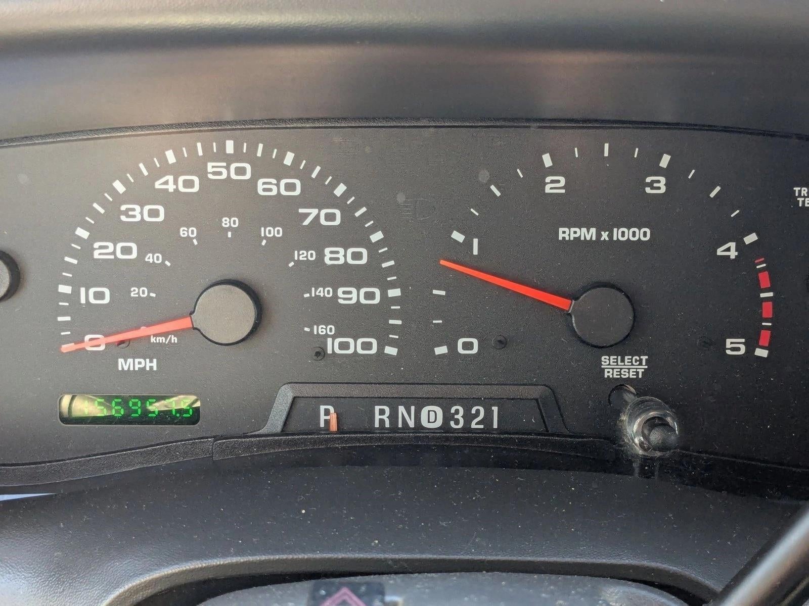 2004 Ford Super Duty F-250 XL