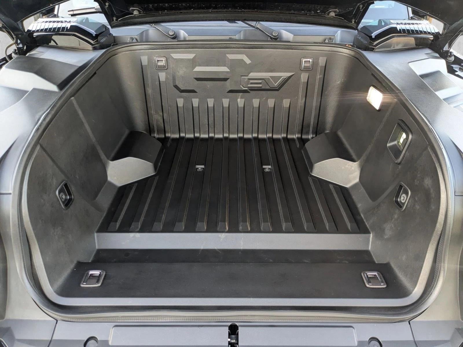 2024 GMC HUMMER EV SUV e4WD 4dr 2X