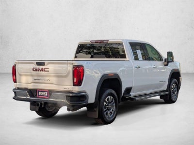 2022 GMC Sierra 2500 HD Crew Cab Standard Box 4-Wheel Drive SLT