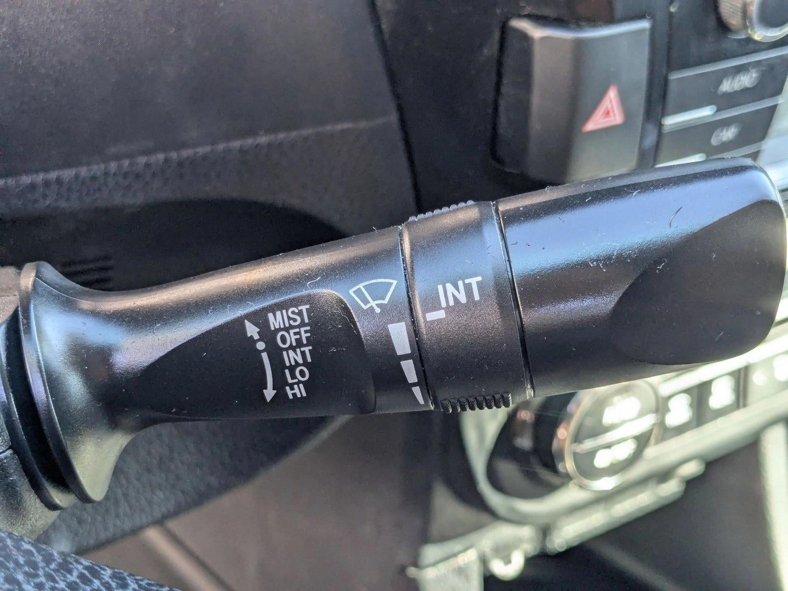 2014 Toyota Corolla 4dr Sdn CVT Auto LE Plus (Natl)