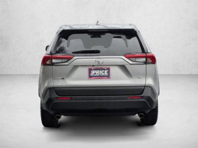 2022 Toyota RAV4 LE FWD (GS)