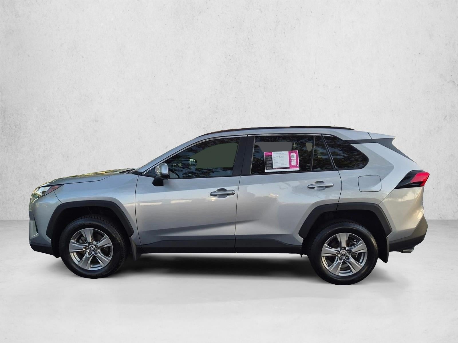 2024 Toyota RAV4 XLE FWD (Natl)