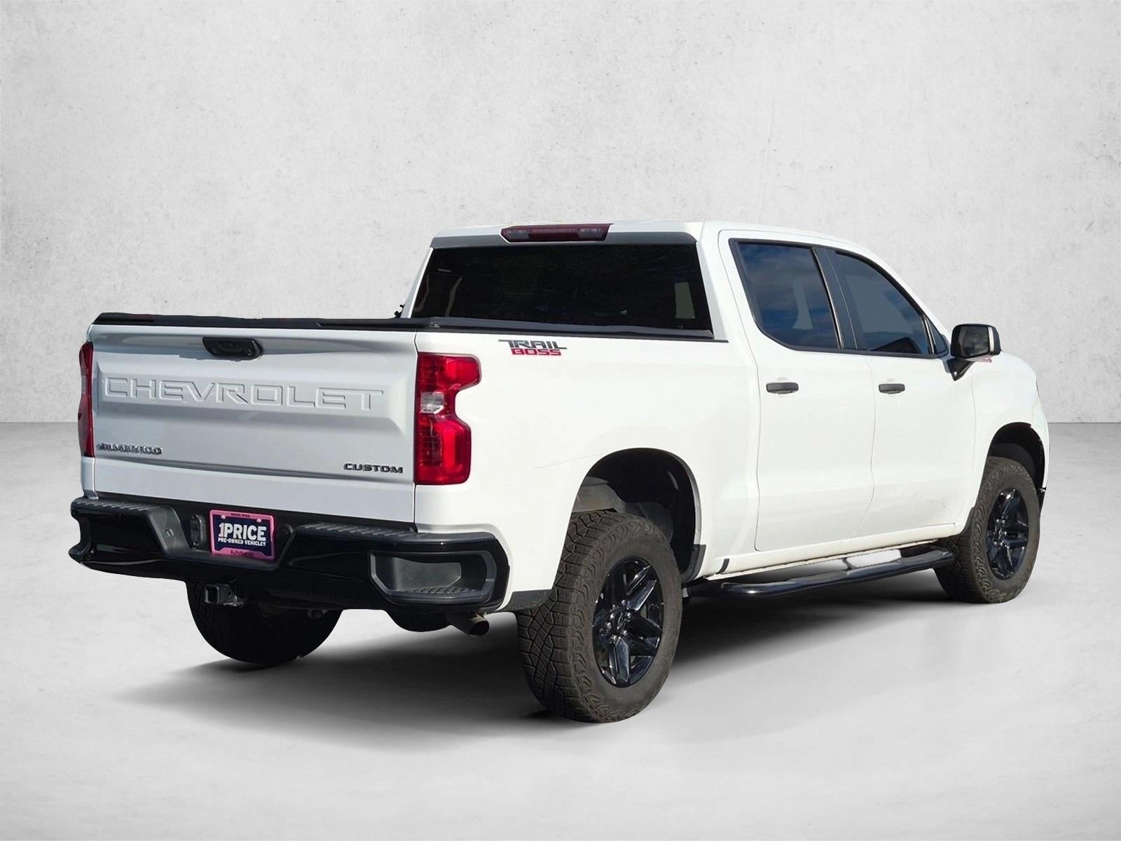 2023 Chevrolet Silverado 1500 Crew Cab Short Box 4-Wheel Drive Custom Trail Boss
