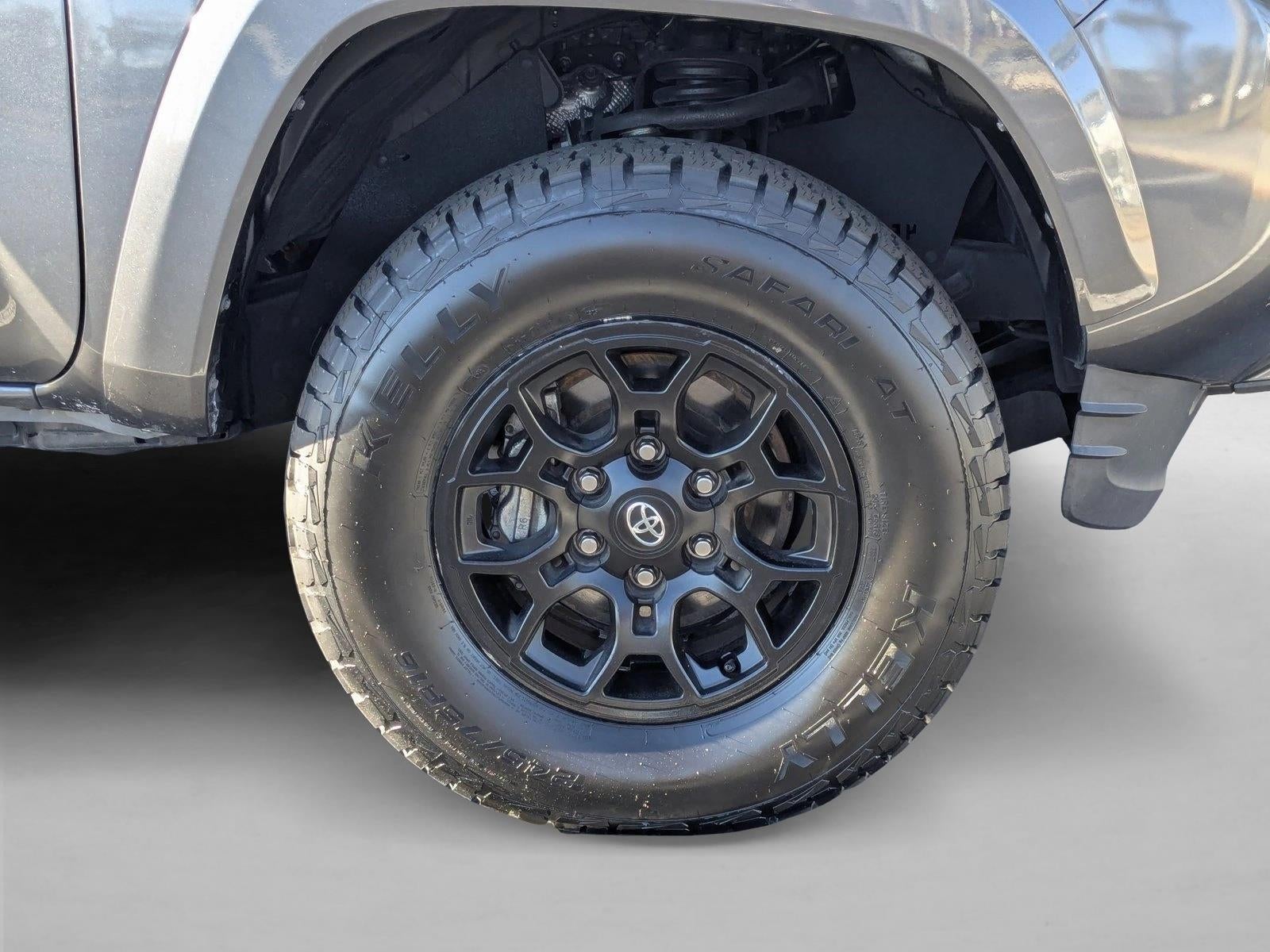 2022 Toyota Tacoma 2WD 2WD SR5 Double Cab 5' Bed V6 AT (GS)